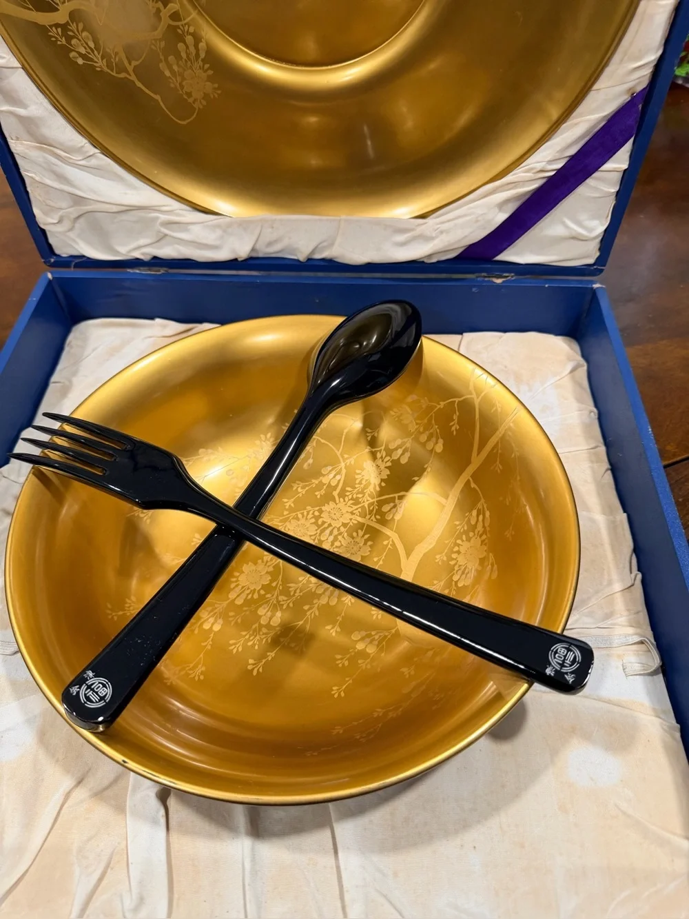 Vintage Japanese Fukuju 福寿 Gold & Black Lacquerware Dining/Serving Set – Floral